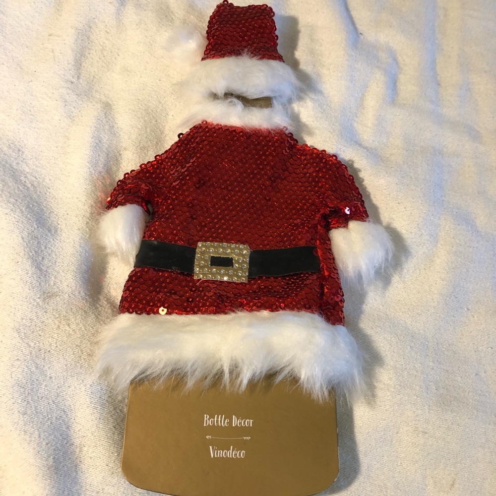 Pier 1 White fabric wine cover/Decor